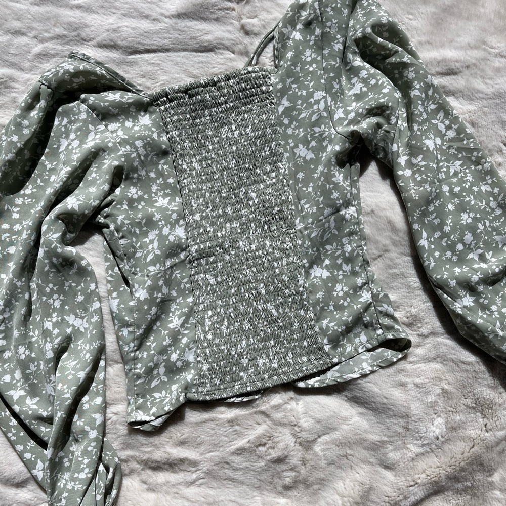 Abercrombie & Fitch Cinched Front Puff Long-Sleeve Top Sz-S - Picture 5 of 8